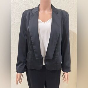 A cute silky black blazer!